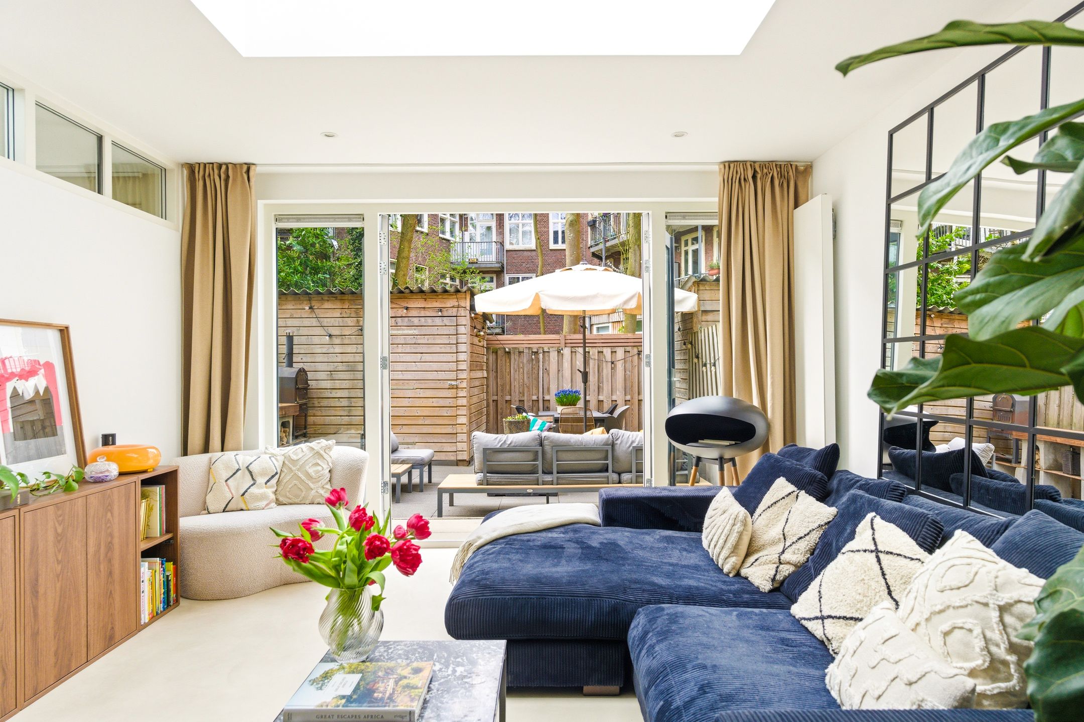 Photo 6 of Stuyvesantstraat 49-H