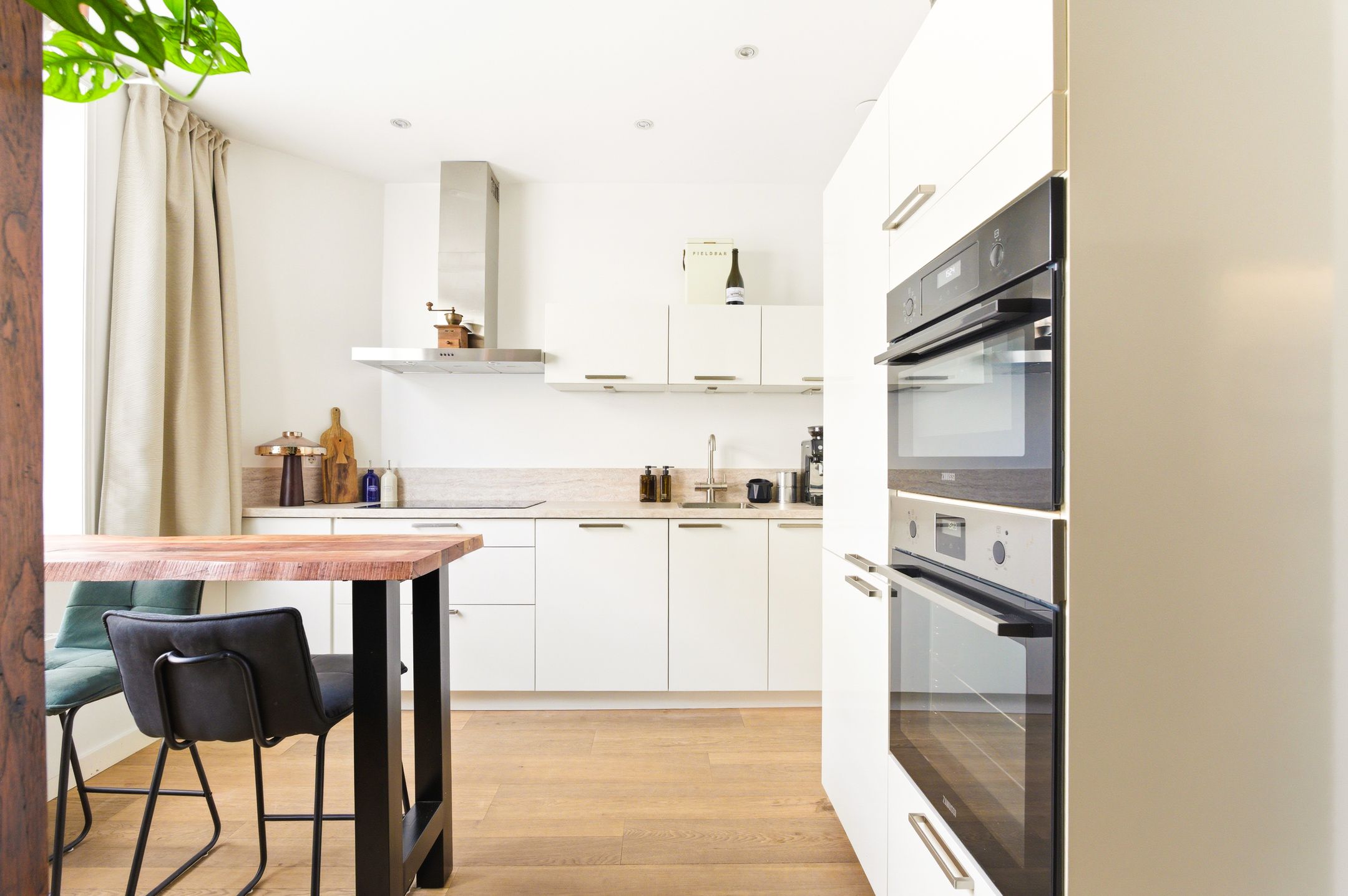 Photo 9 of Stuyvesantstraat 49-H