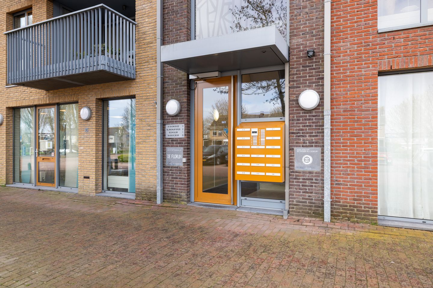 Foto 4 van Middenweg 9-T