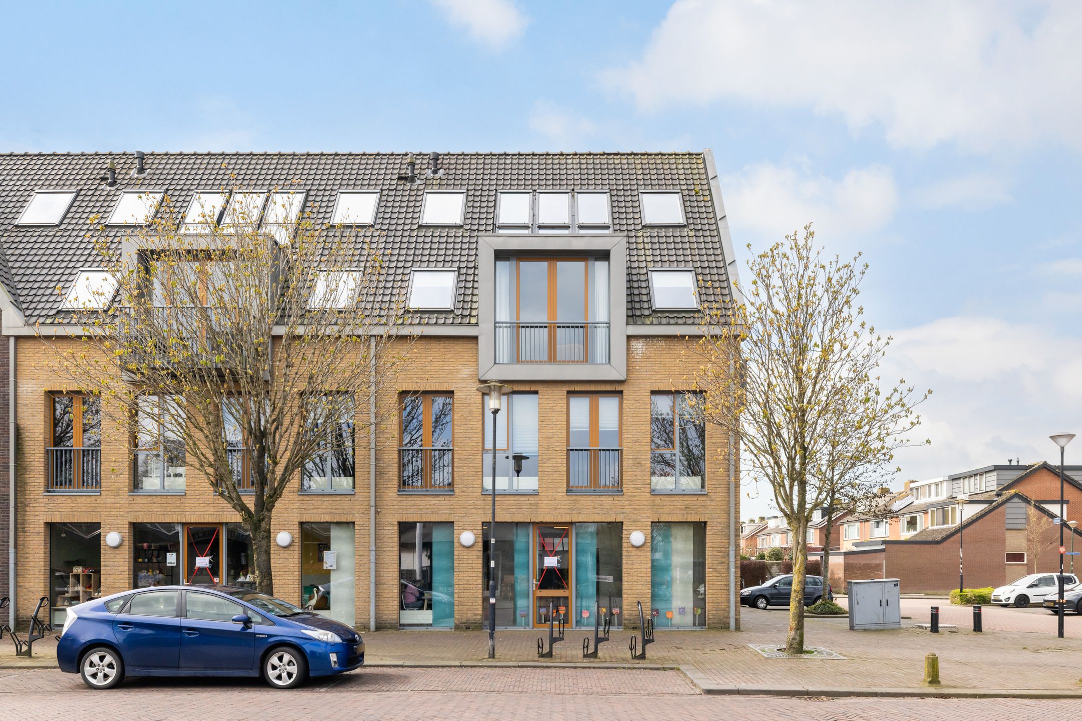 Foto 33 van Middenweg 9-T