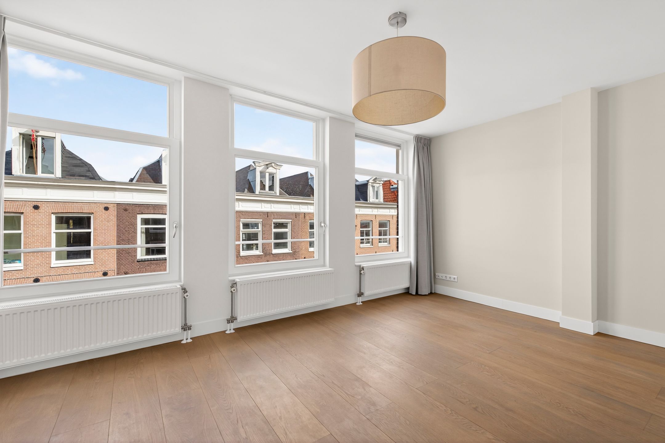 Photo 3 of Gerard Doustraat 48-3