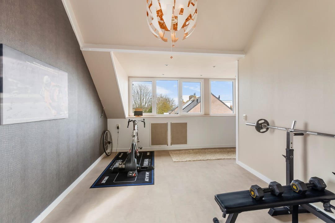 Foto 28 van Van Hogendorpstraat 11