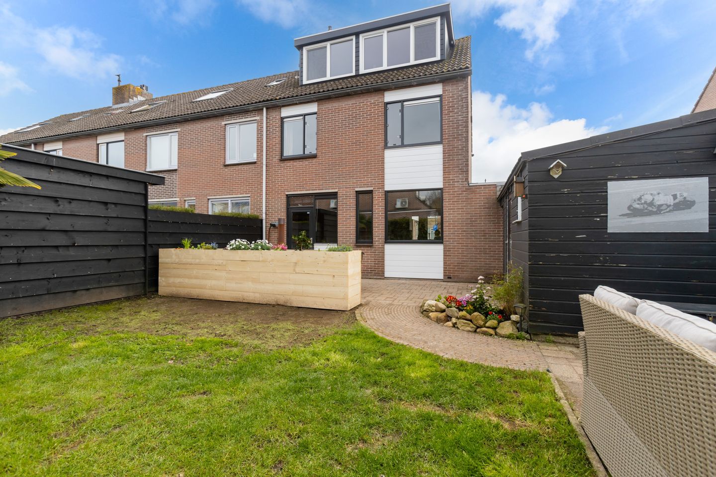 Foto 29 van Van Hogendorpstraat 11