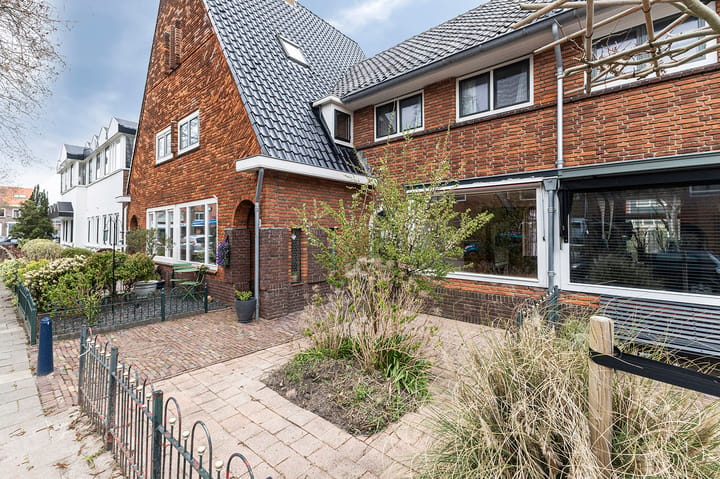 Foto 2 van Buys Ballotstraat 5