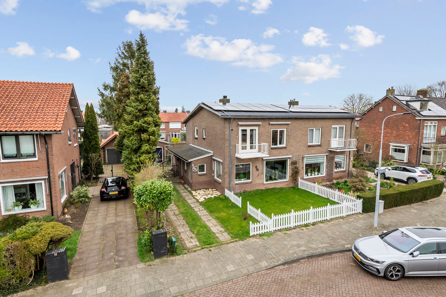 Foto 44 van Burgemeester Cambier van Nootenlaan 30