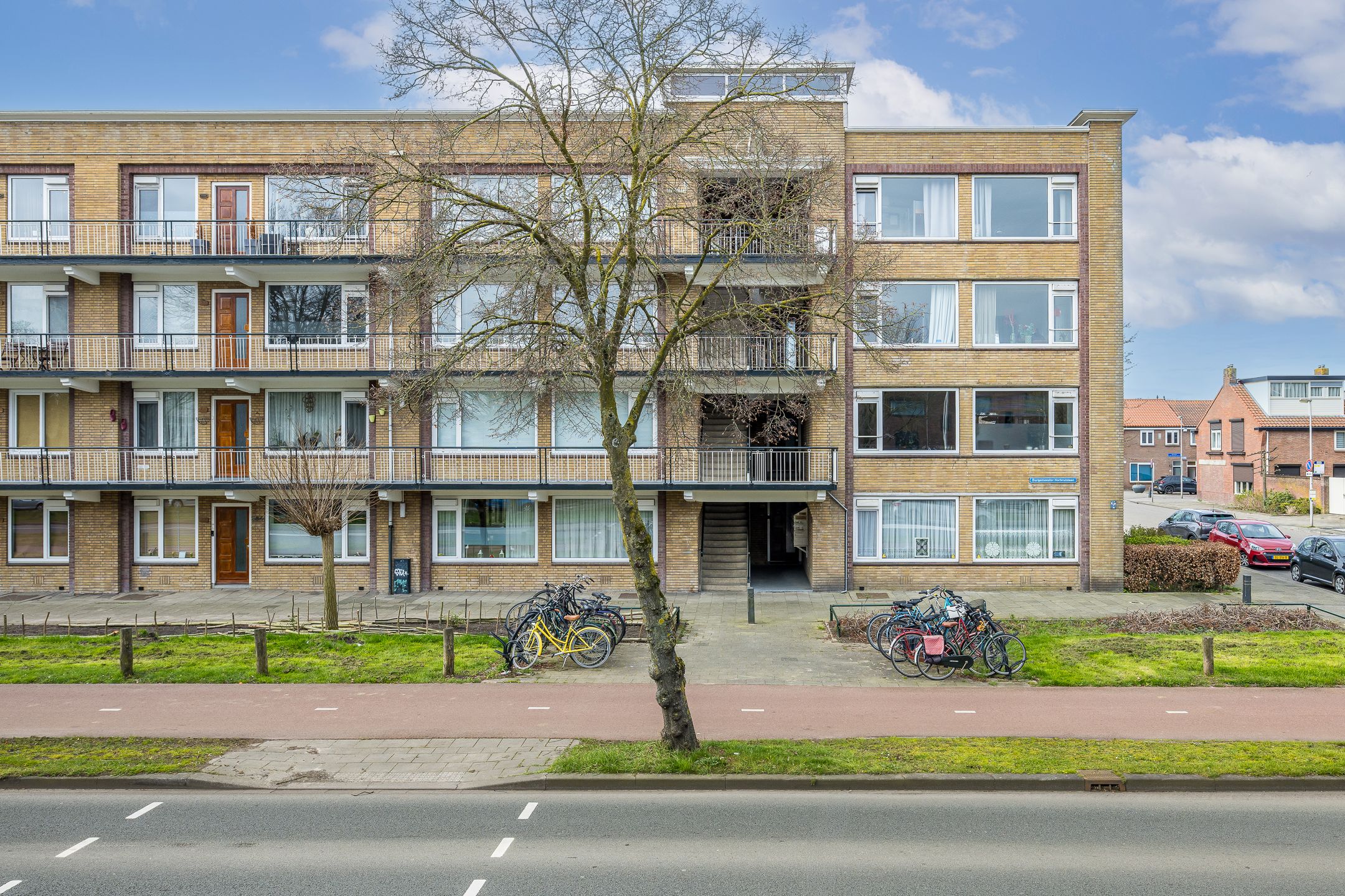 Photo 9 of Burgemeester Norbruislaan 324