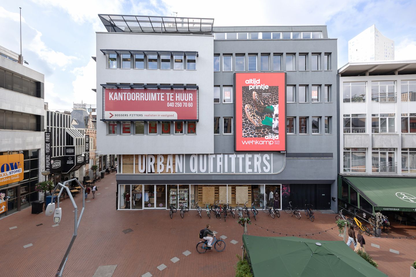 Bekijk foto 2 van Jan van Hooffstraat 8-A