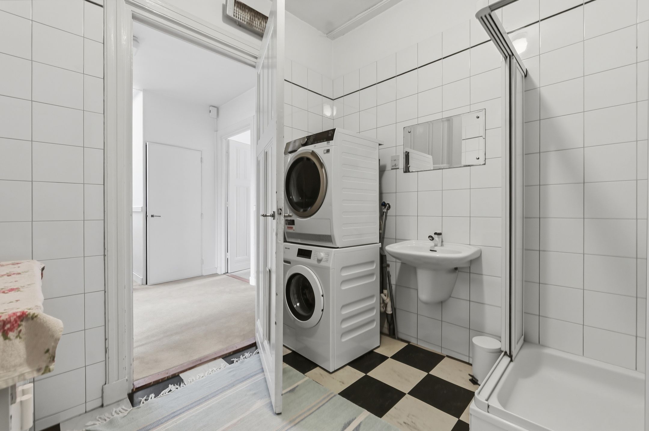 Characterful spacious townhouse in Statenkwartier — 66