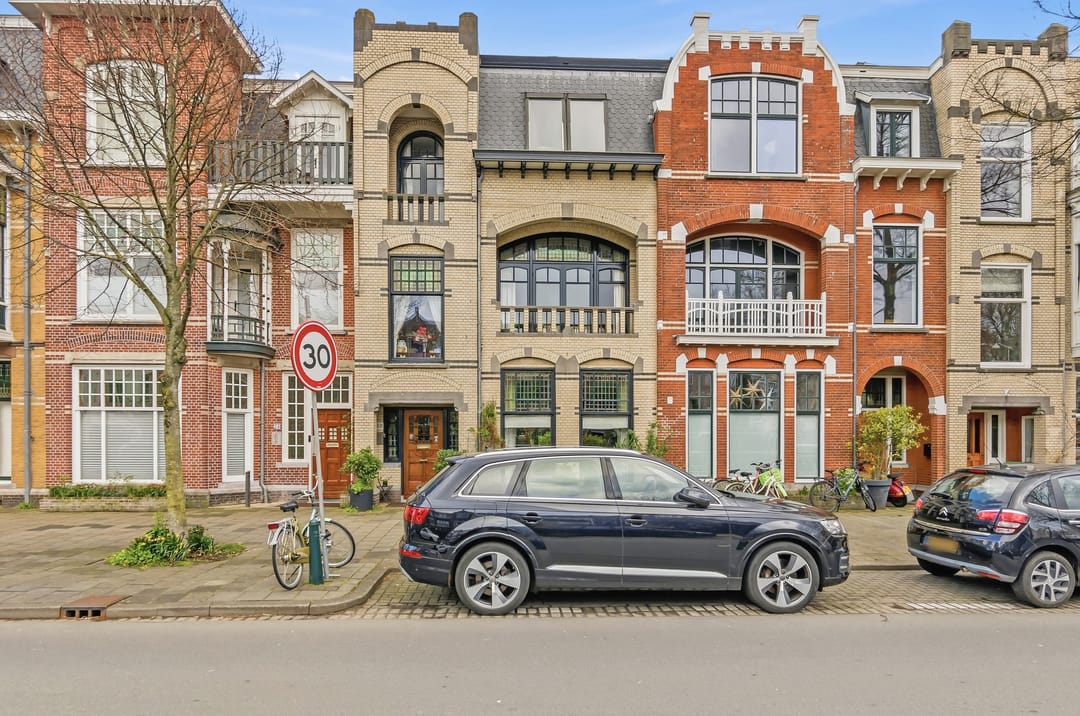 Characterful spacious townhouse in Statenkwartier — 68