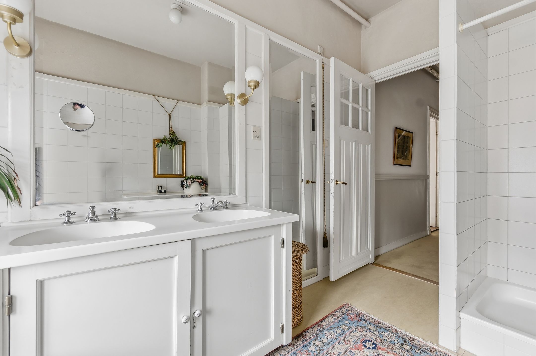 Characterful spacious townhouse in Statenkwartier — 48