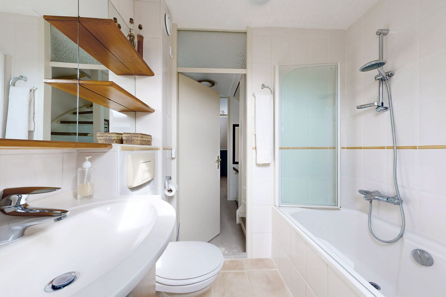 Foto 44 van Leeuwerikstraat 24