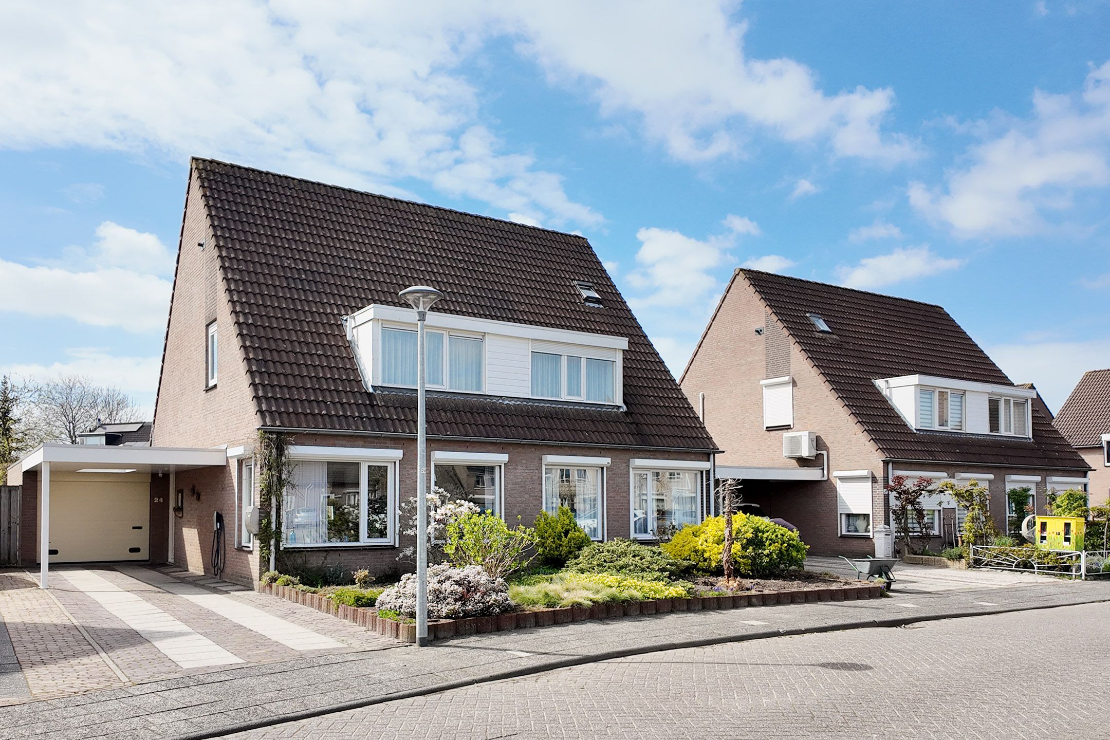 Foto 69 van Leeuwerikstraat 24