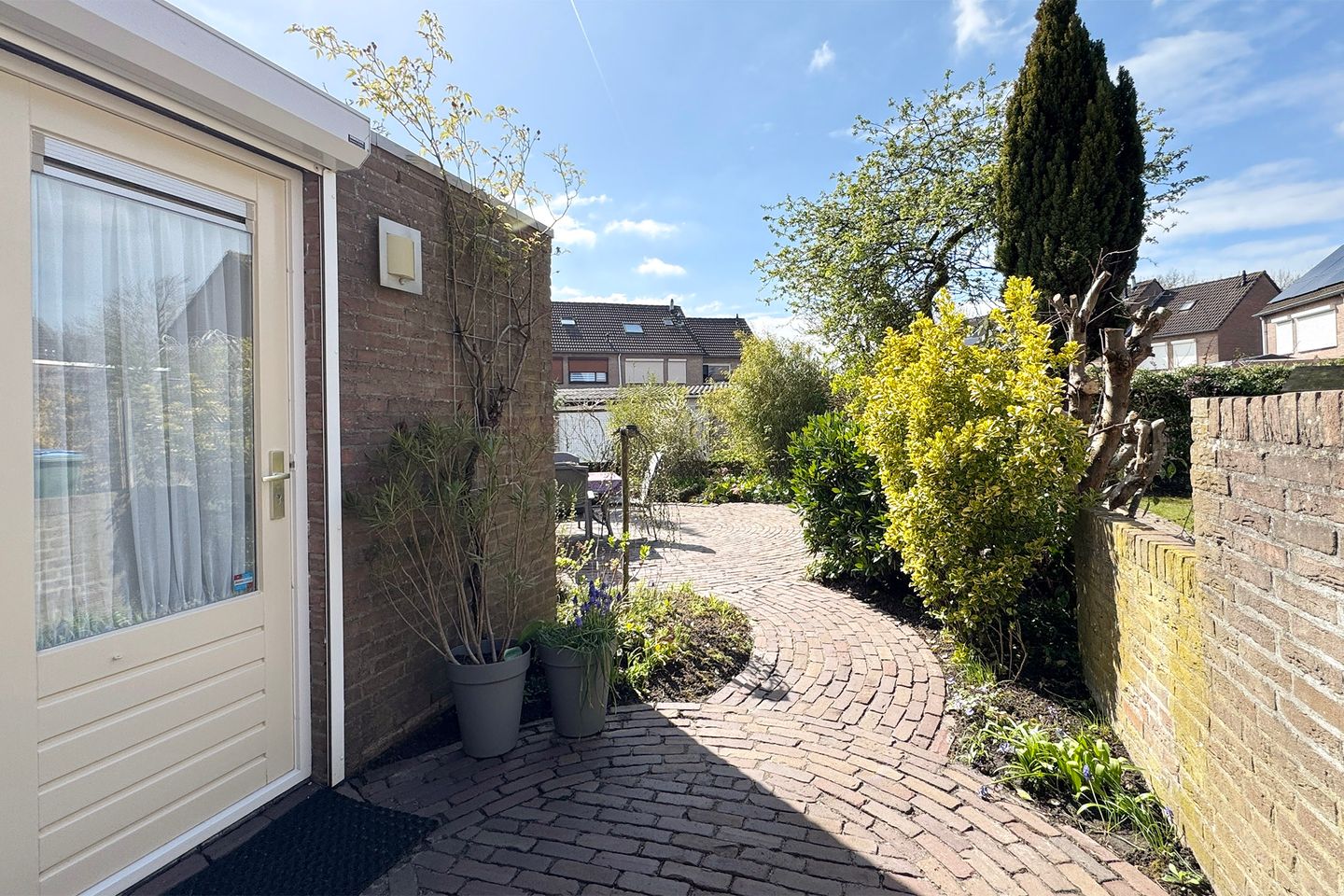 Foto 59 van Leeuwerikstraat 24