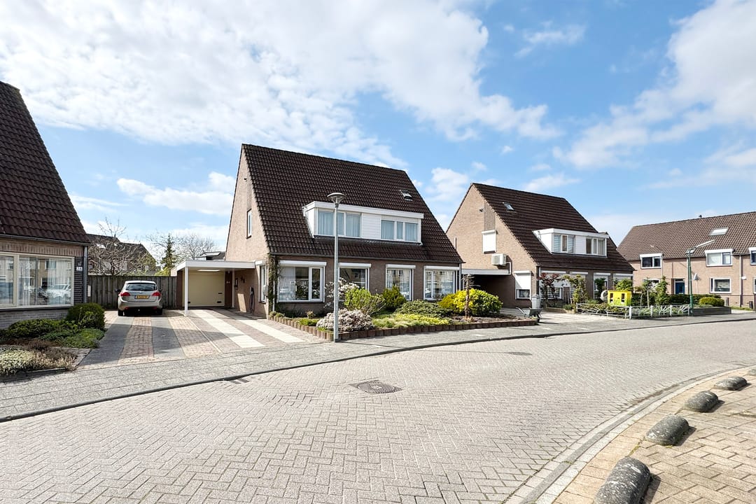 Foto 71 van Leeuwerikstraat 24