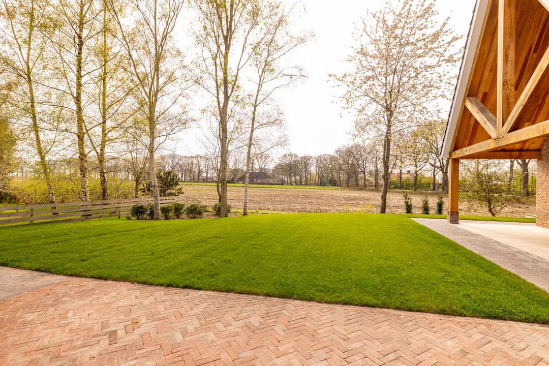 Move-in Ready Luxury New Build Villa in a Peaceful Rural Setting — 61