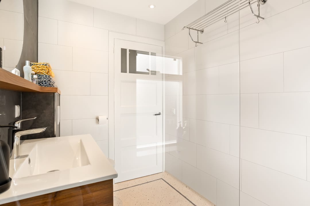 Foto 56 van De Genestetstraat 44