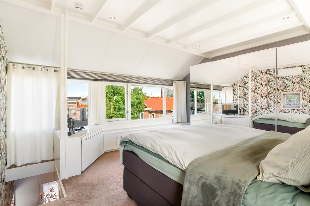 Foto 68 van De Genestetstraat 44