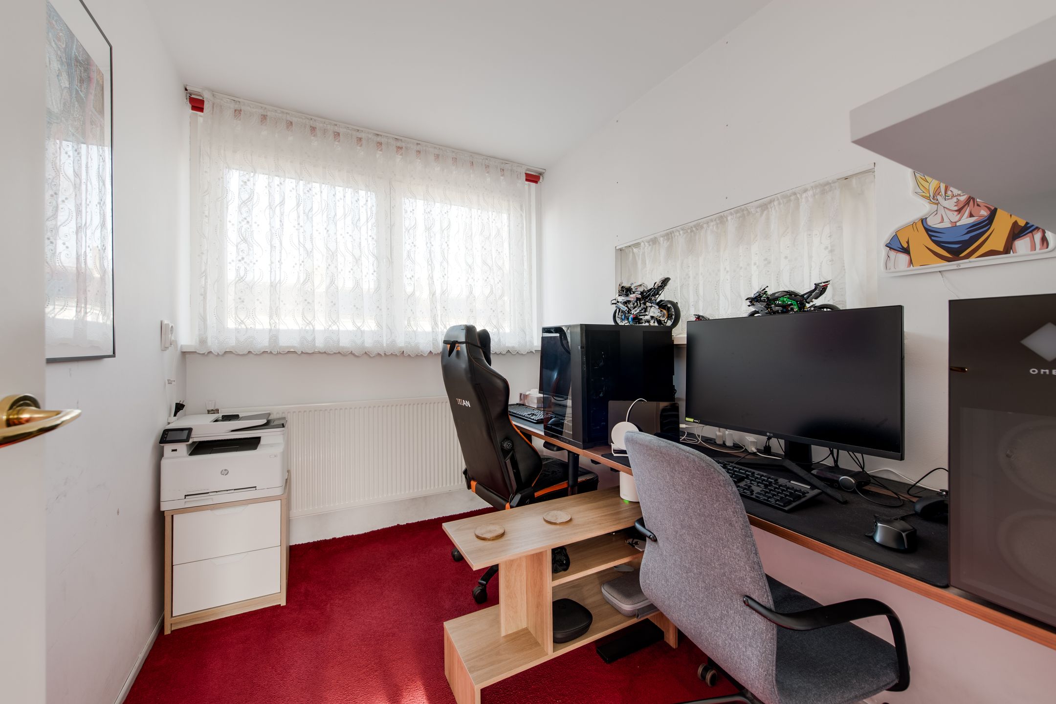 Spacious Family Home with Five Bedrooms and Sunny South-Facing Garden in Haarlem — 18