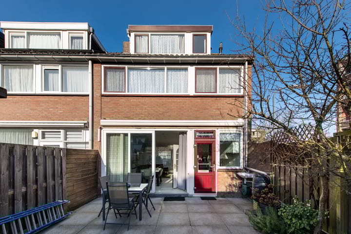 Photo 2 of Van Deventerstraat 16