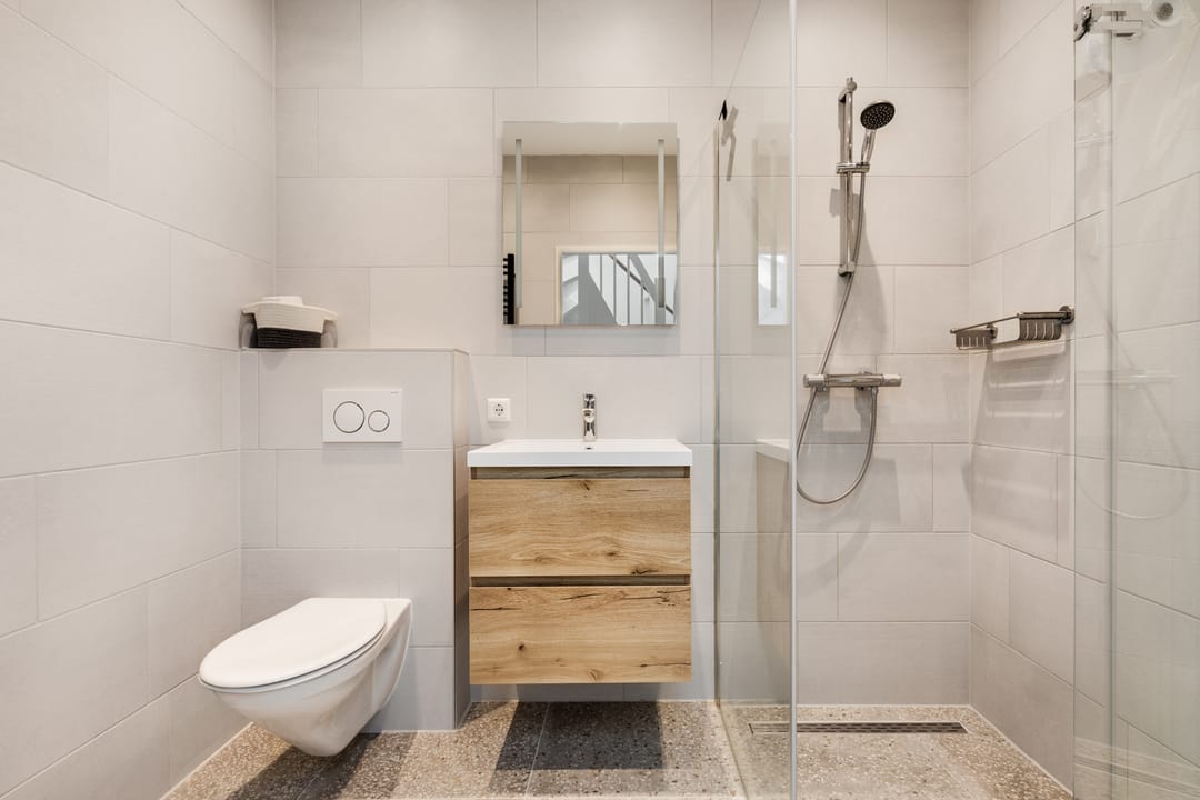 Charming renovated terraced house with 4 bedrooms near Leiden city centre — 17
