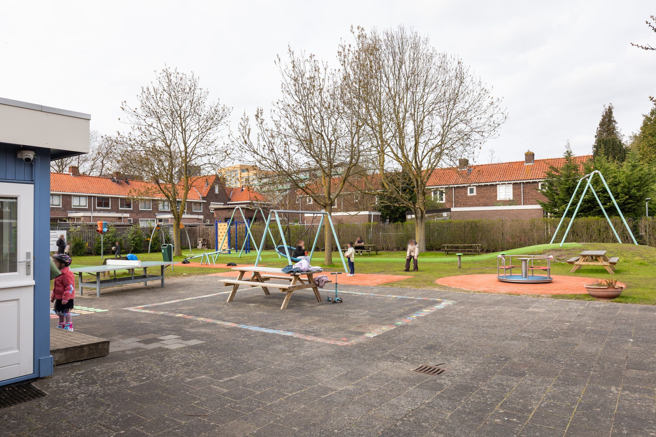 Charming renovated terraced house with 4 bedrooms near Leiden city centre — 27