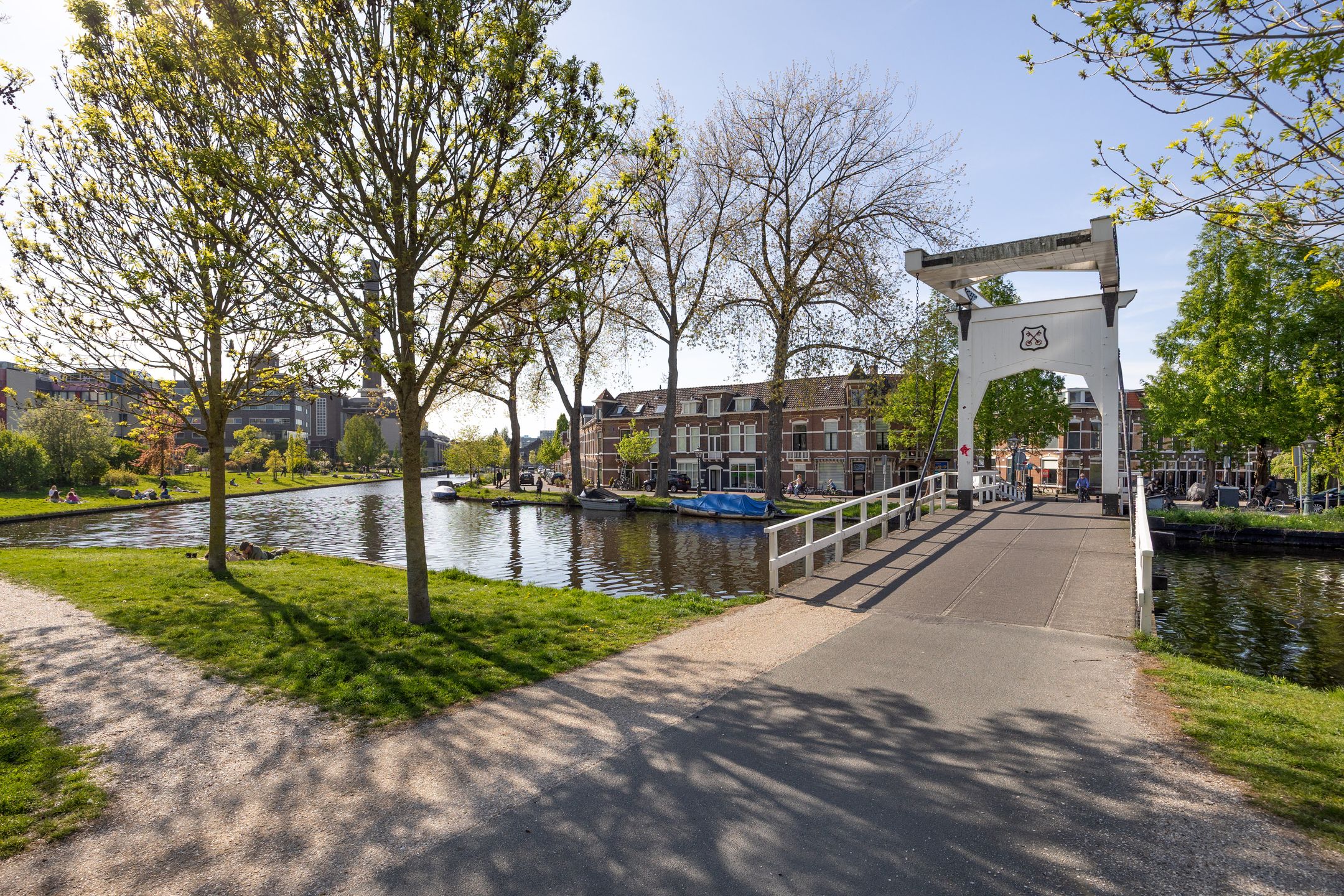 Charming renovated terraced house with 4 bedrooms near Leiden city centre — 30