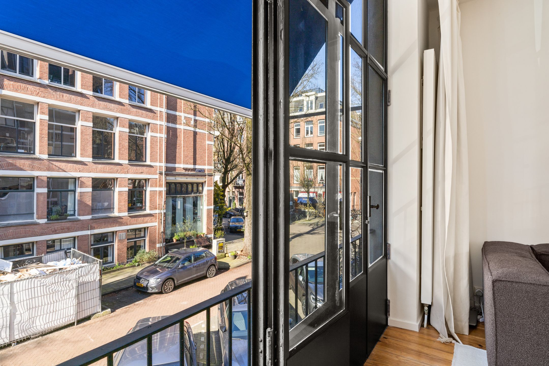 Charming Monument Apartment Near Vondelpark — 15