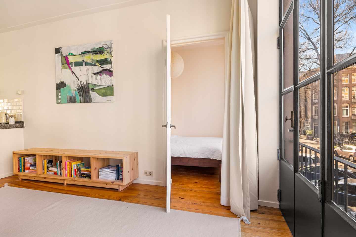 Charming Monument Apartment Near Vondelpark — 19