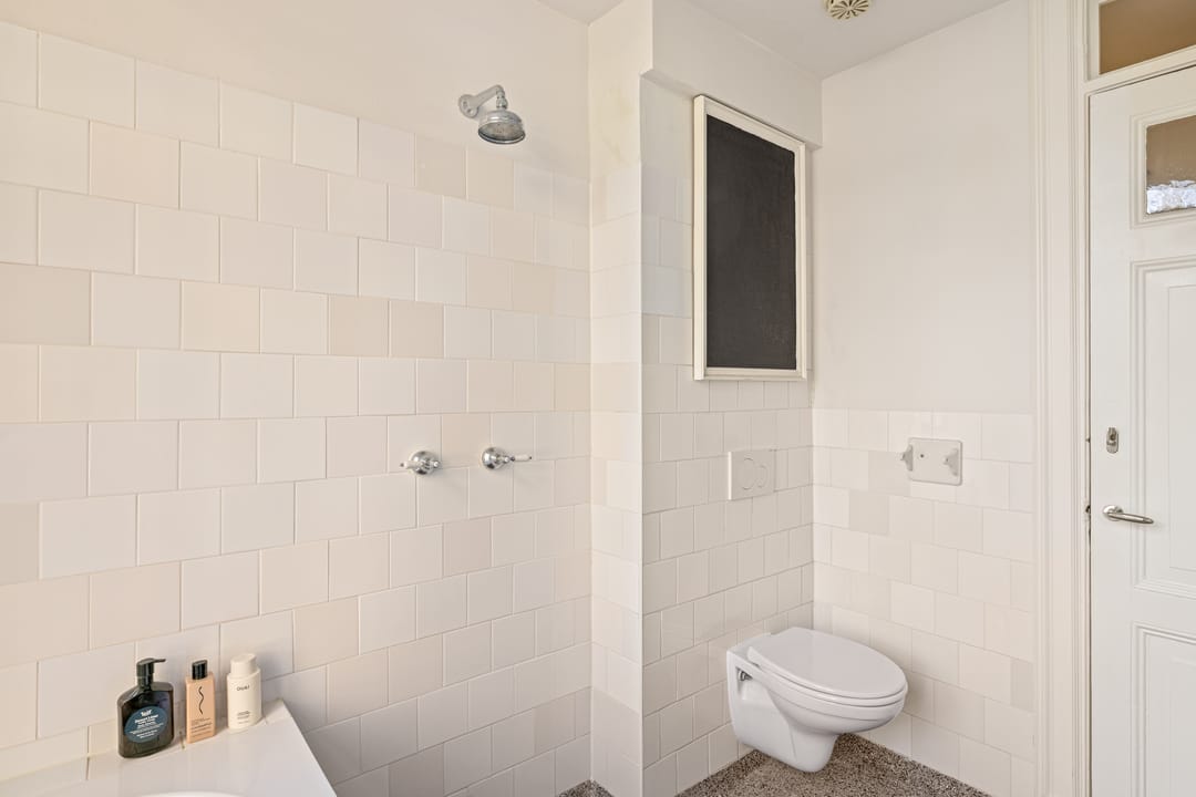 Charming Monument Apartment Near Vondelpark — 23