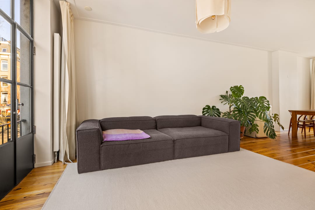 Charming Monument Apartment Near Vondelpark — 16
