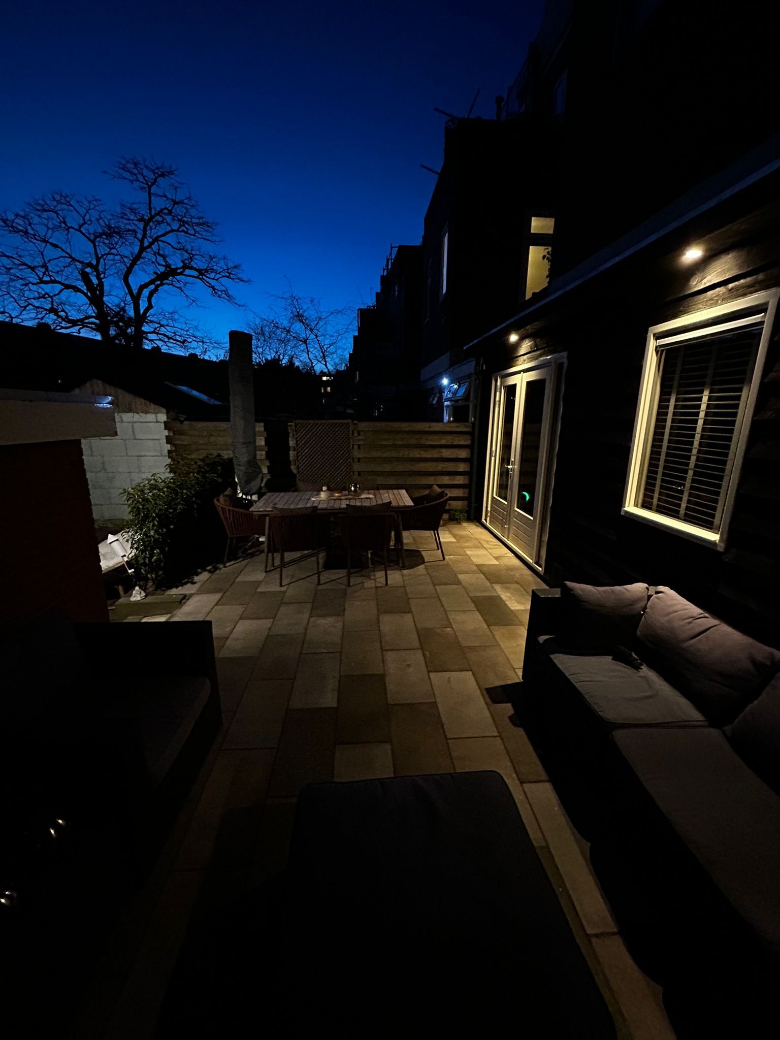 Modernized 1930s Ground Floor Apartment with Sunny Southwest Garden in Zeeheldenbuurt — 27