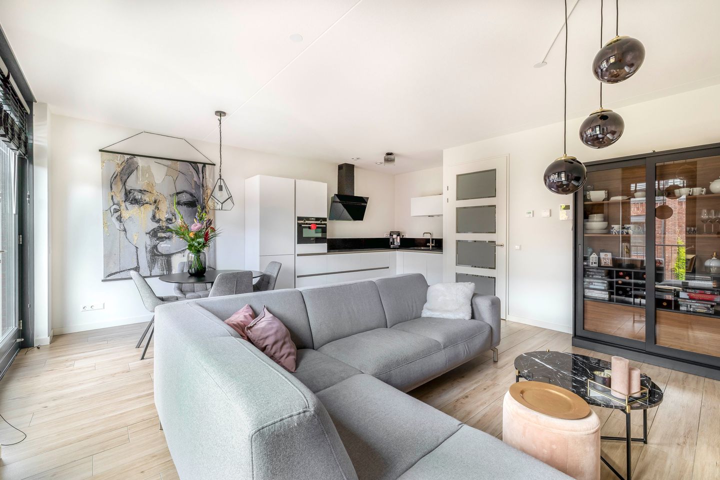 Foto 5 van Dubbelspoor 71