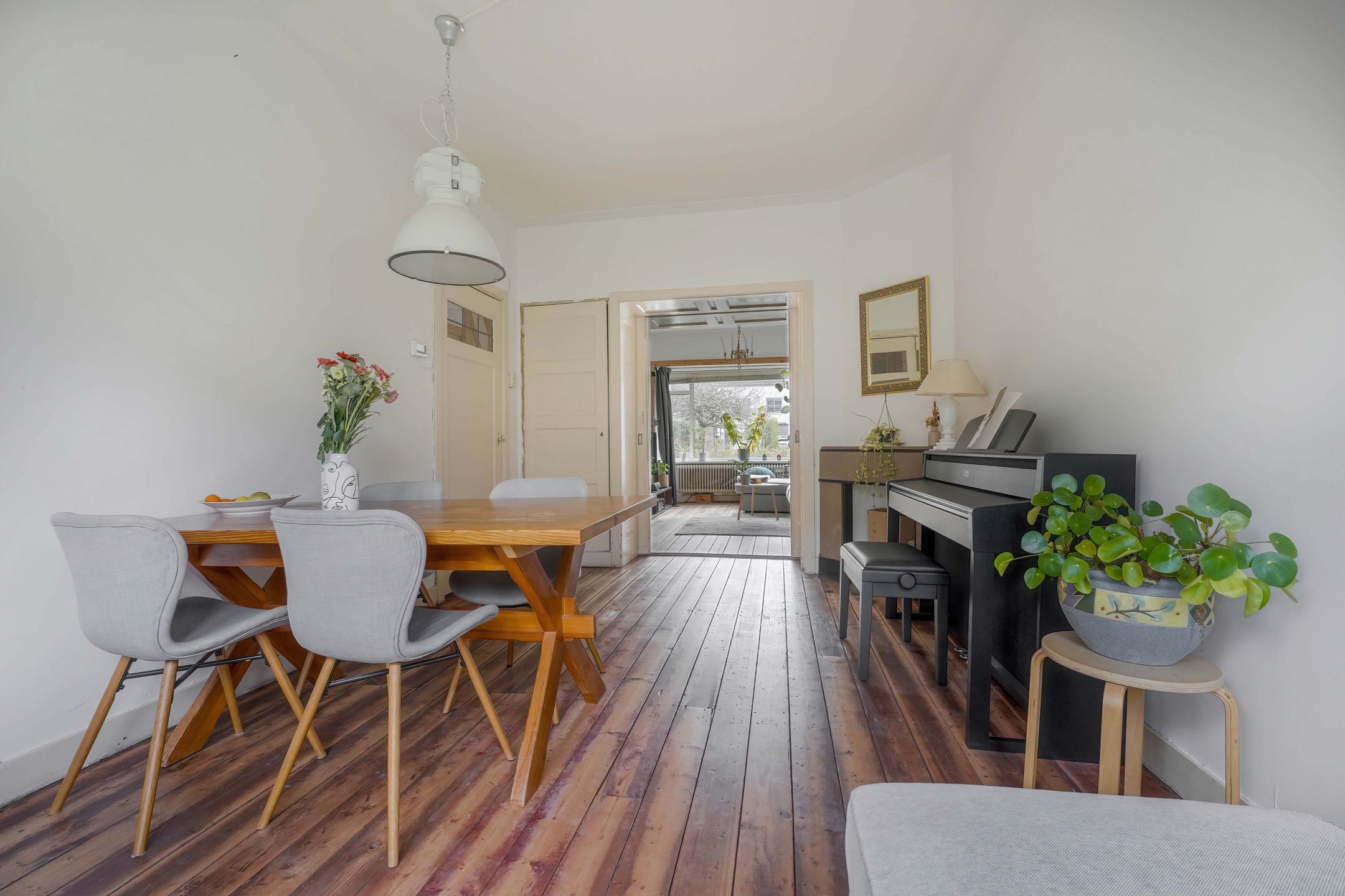 Foto 15 van Schoutenburgstraat 21