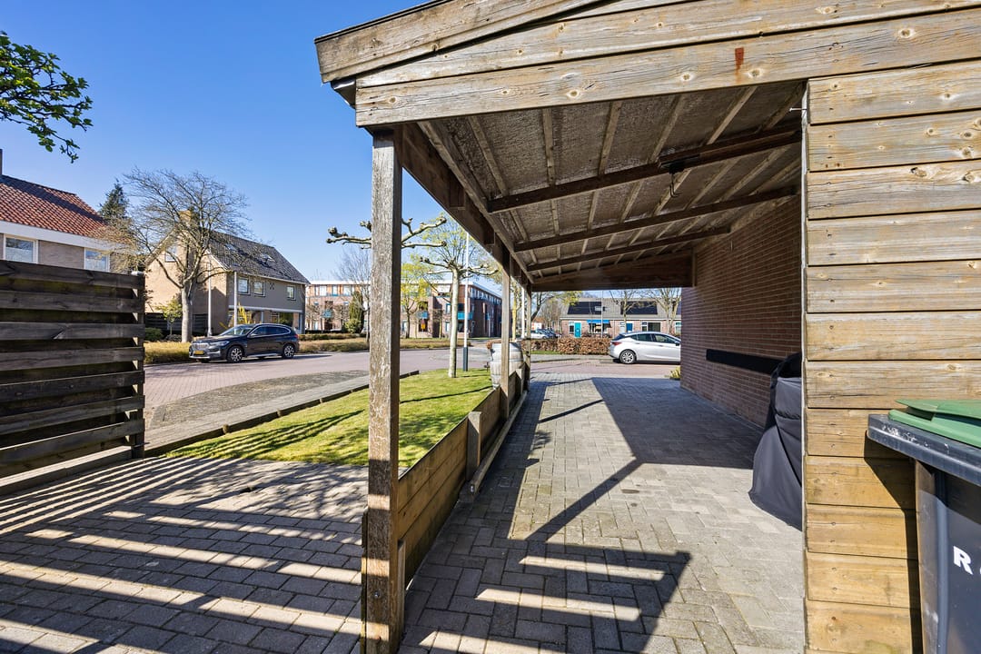 Photo 23 of Pr Willem Alexanderstr 16