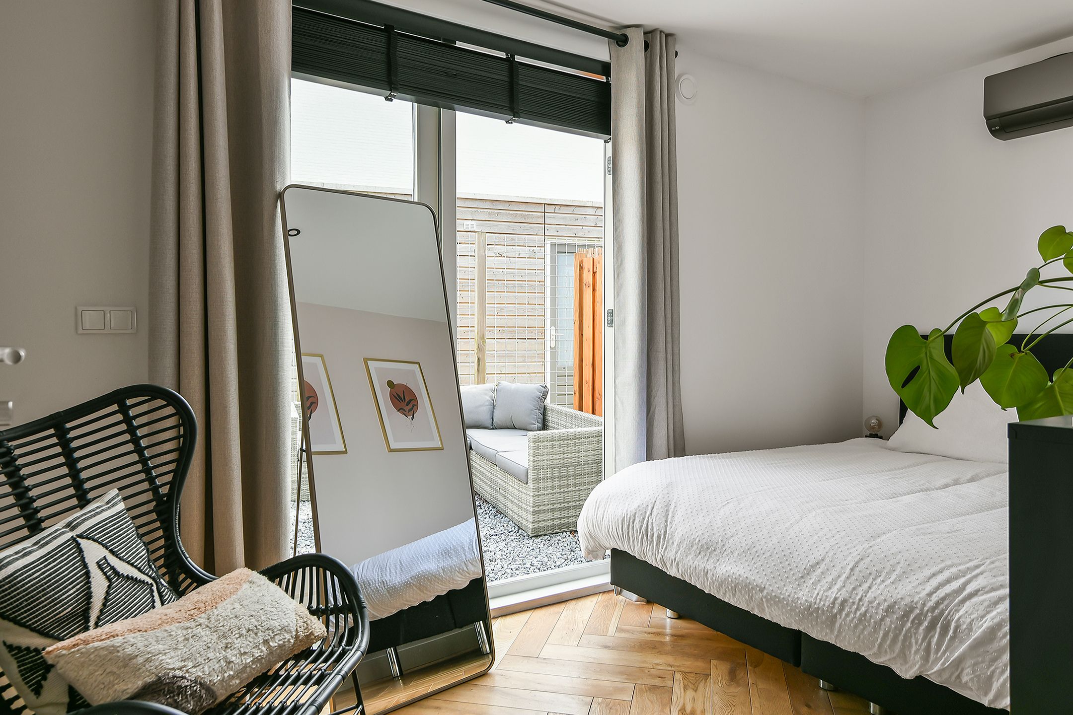 Photo 24 of Grundel 4-A