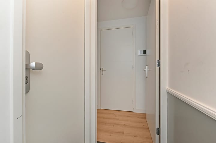 Photo 4 of Korbootstraat 37-A