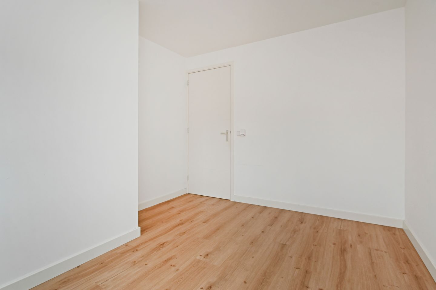 Photo 20 of Korbootstraat 37-A