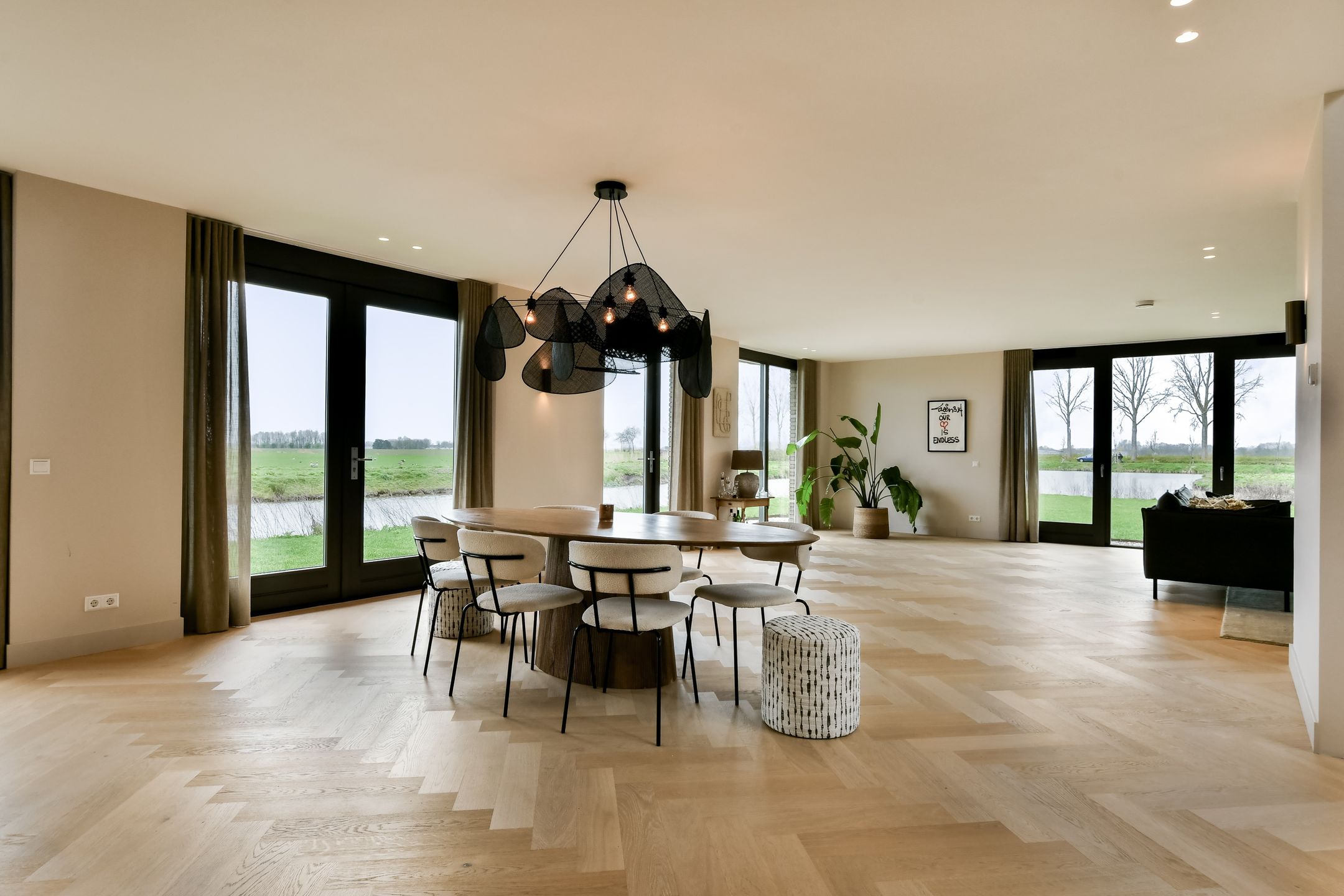 Foto 9 van Laan van Zwethof 12