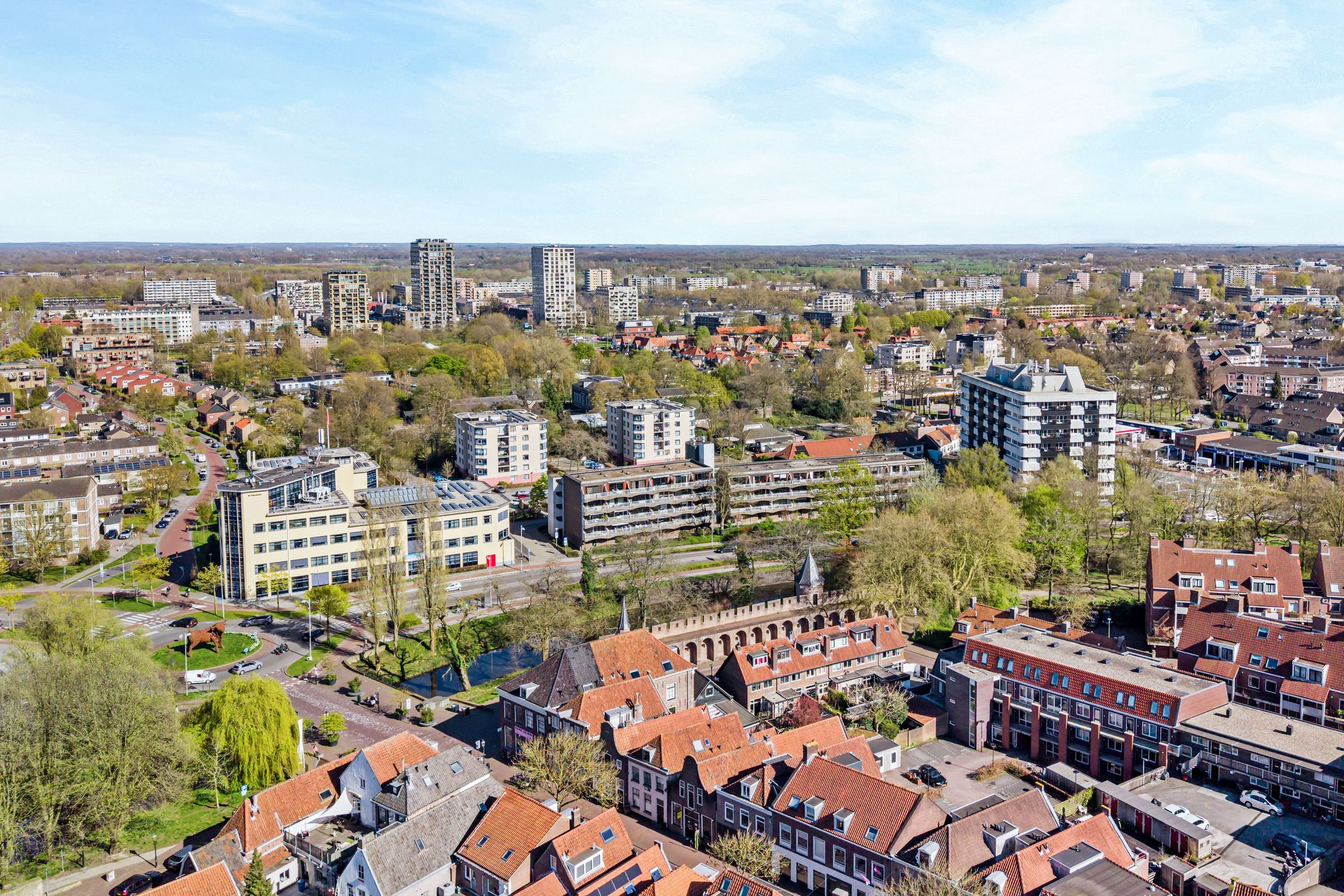 Foto 24 van Hogeweg 19-E