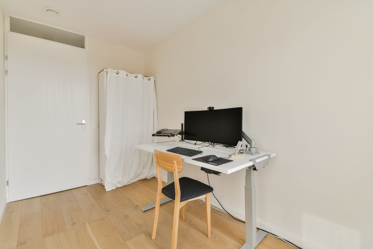 Photo 14 of Andreasplein 103