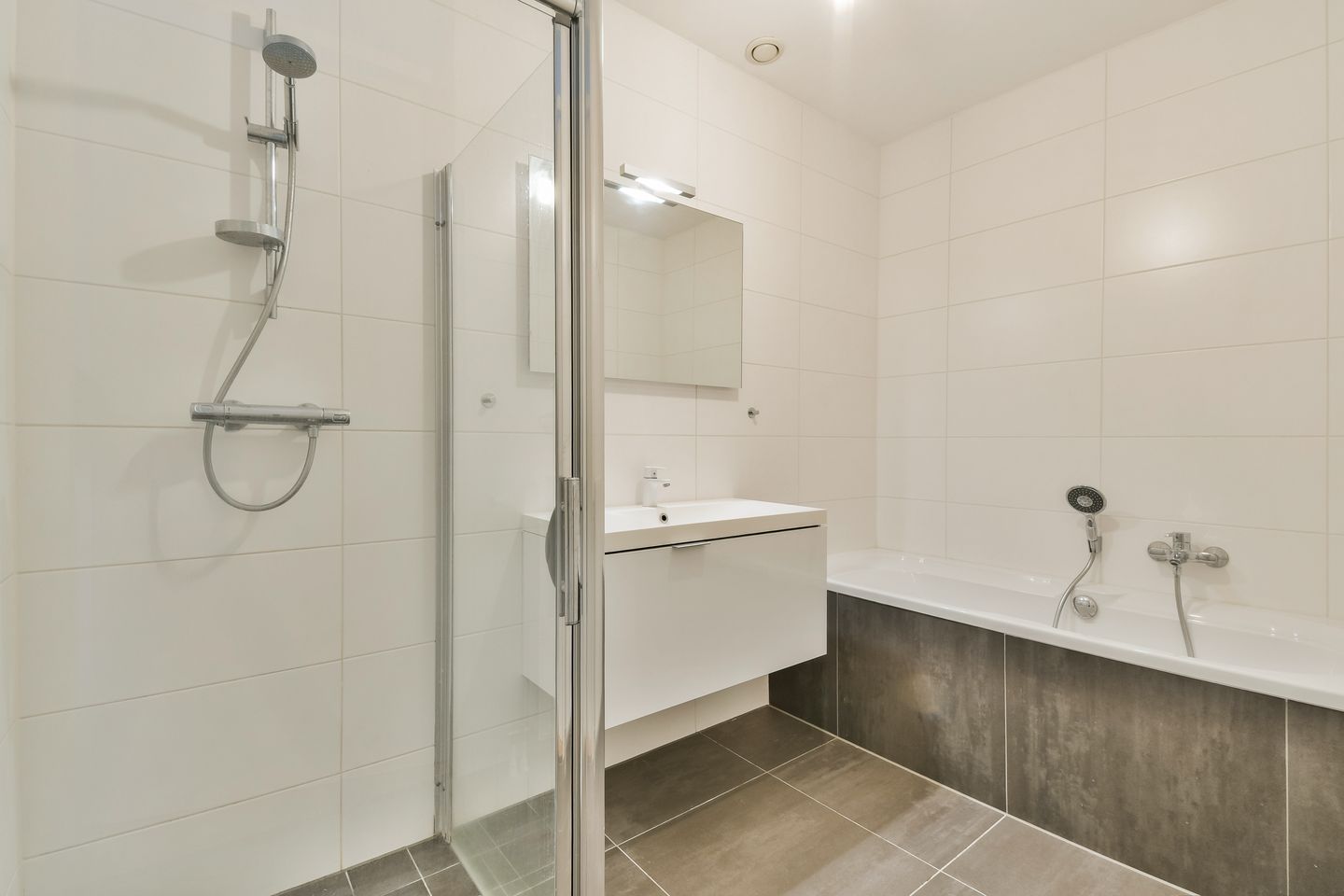 Photo 19 of Andreasplein 103