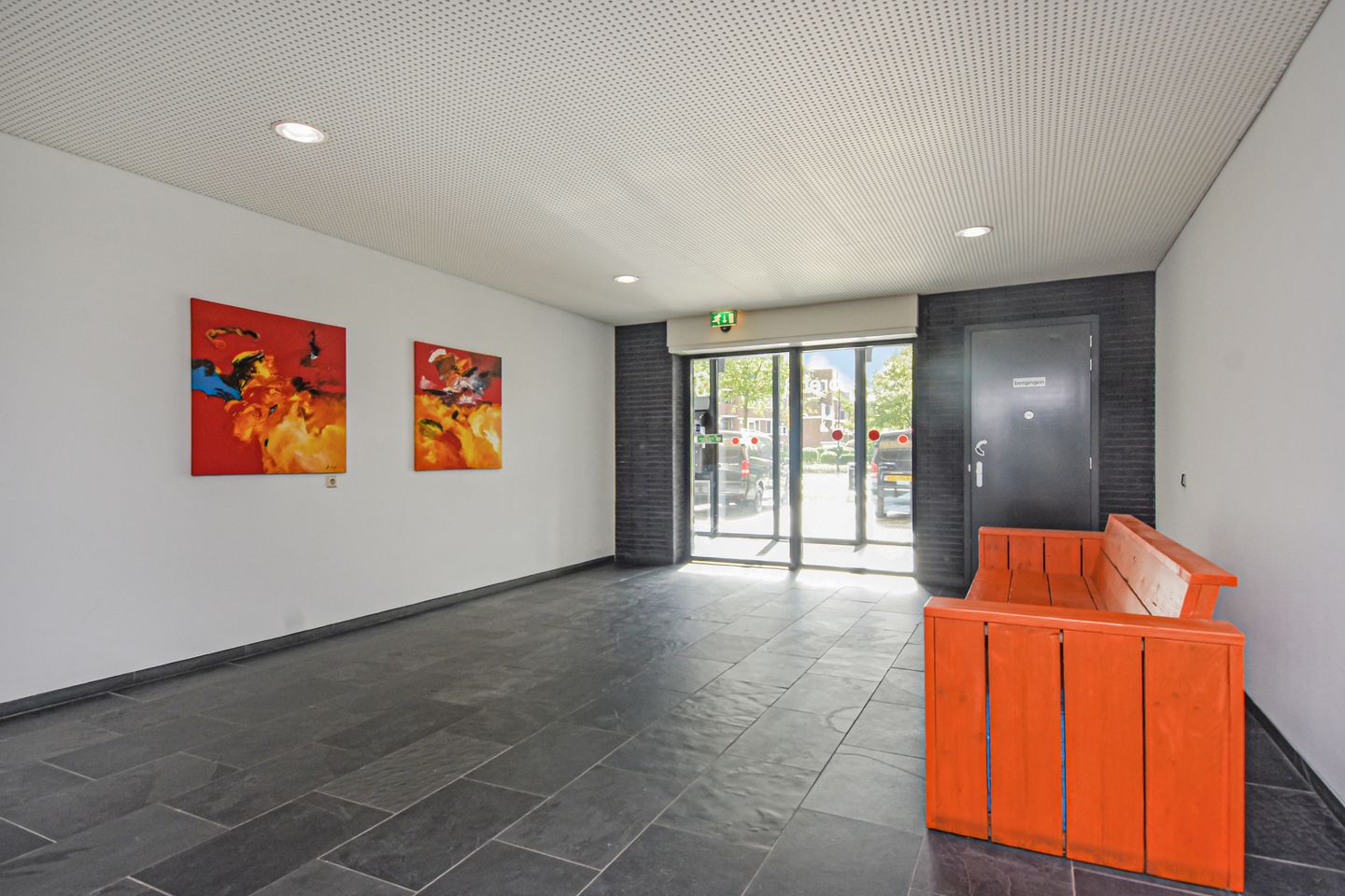 Foto 35 van Sir Winston Churchillln 370-F036