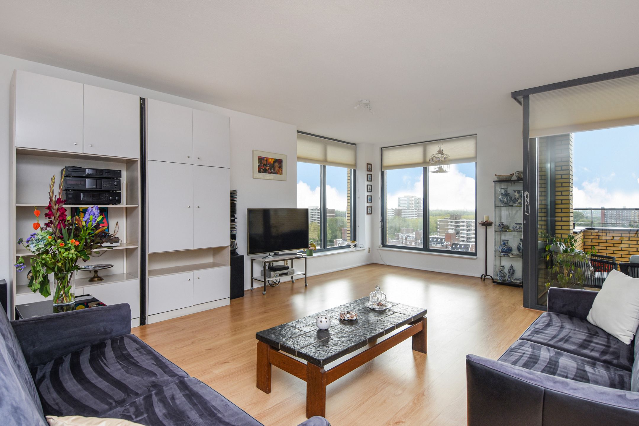 Foto 6 van Sir Winston Churchillln 370-F036