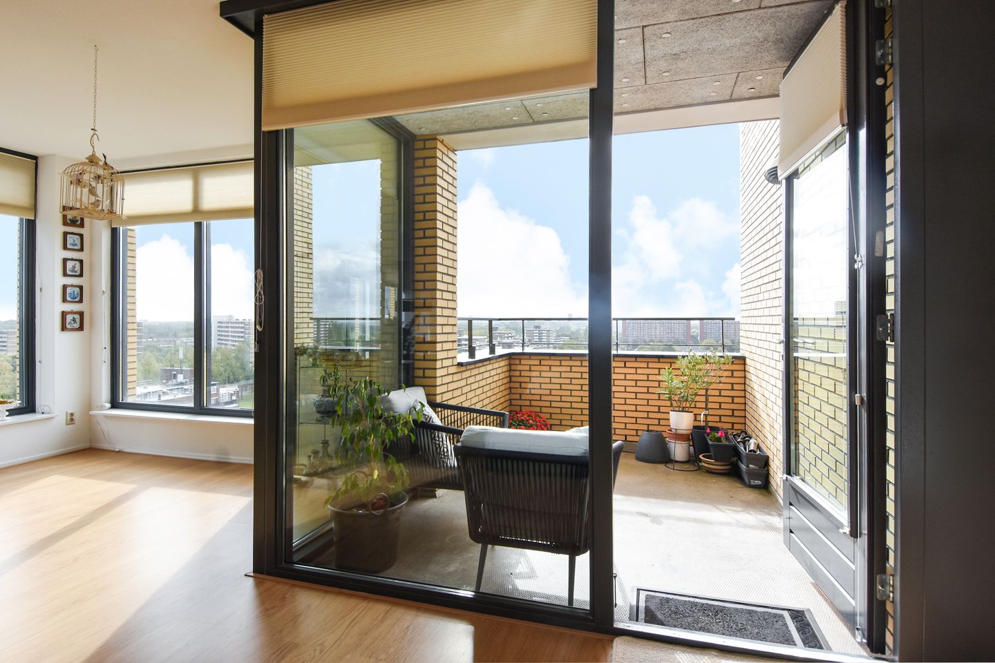 Foto 10 van Sir Winston Churchillln 370-F036