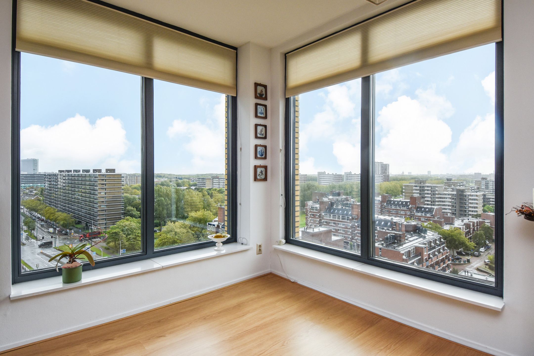 Foto 9 van Sir Winston Churchillln 370-F036