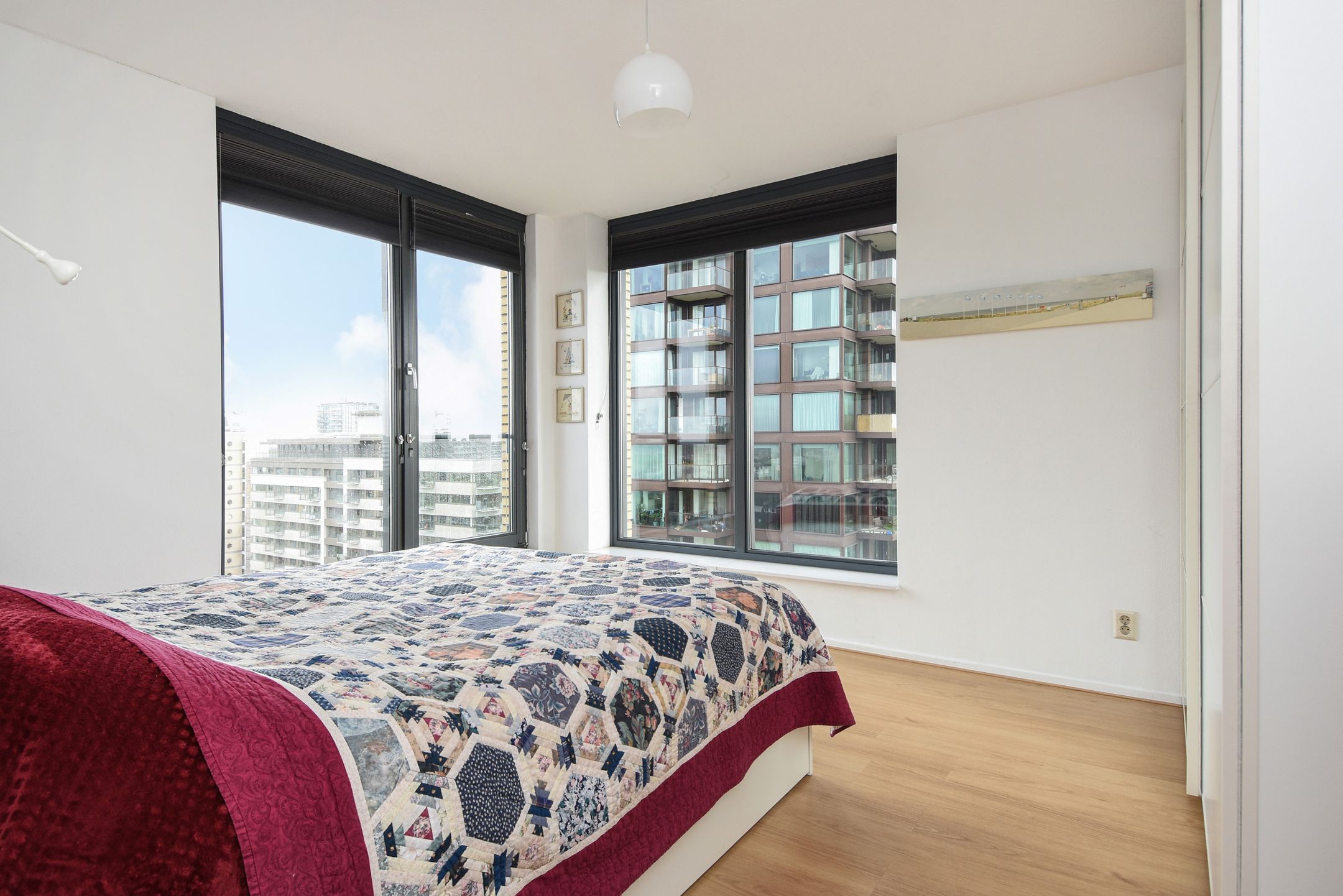 Foto 24 van Sir Winston Churchillln 370-F036