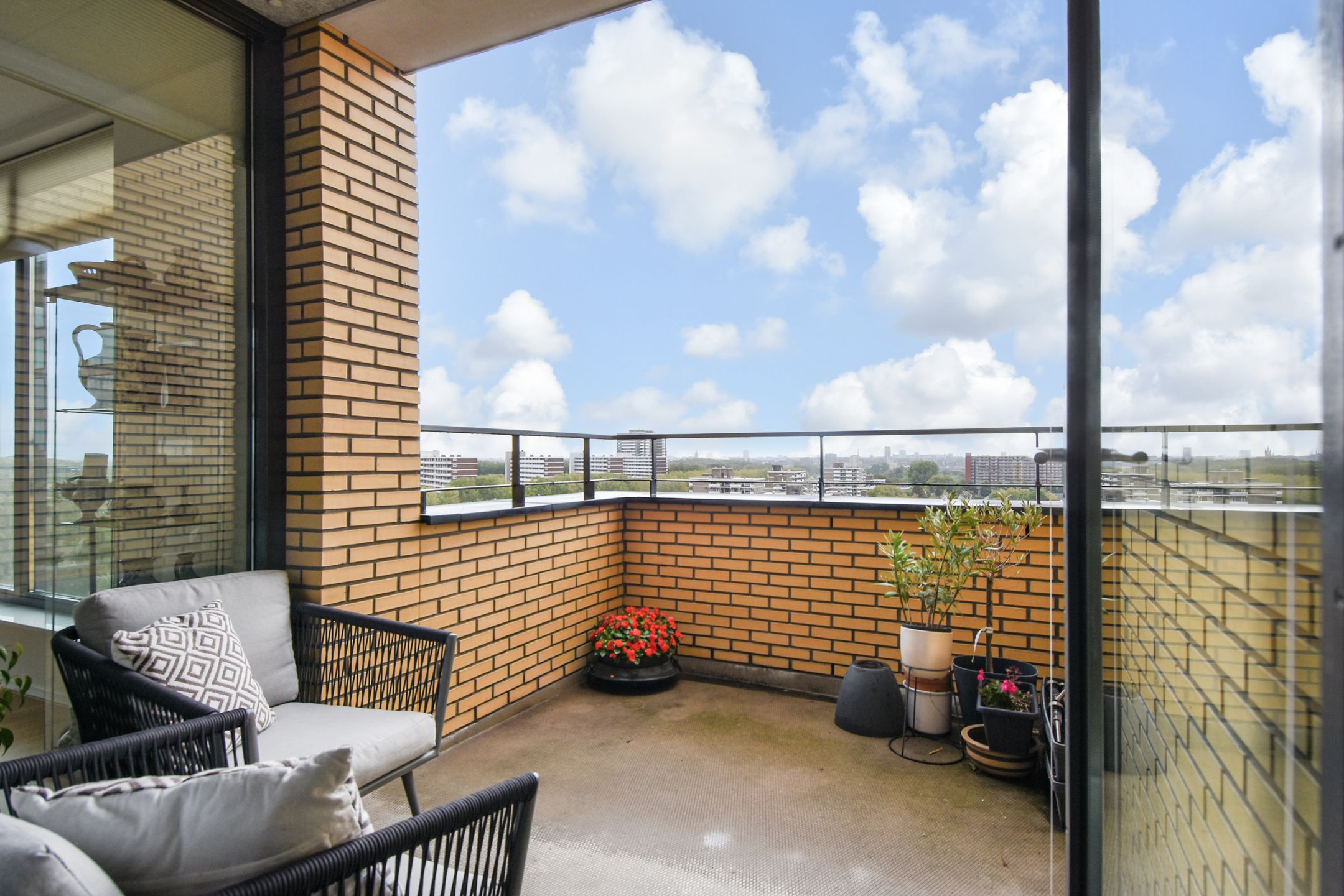 Foto 12 van Sir Winston Churchillln 370-F036