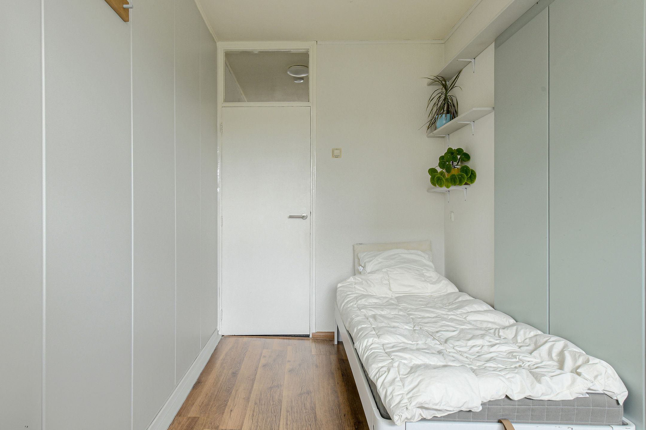 Foto 33 van Antwerpenstraat 464