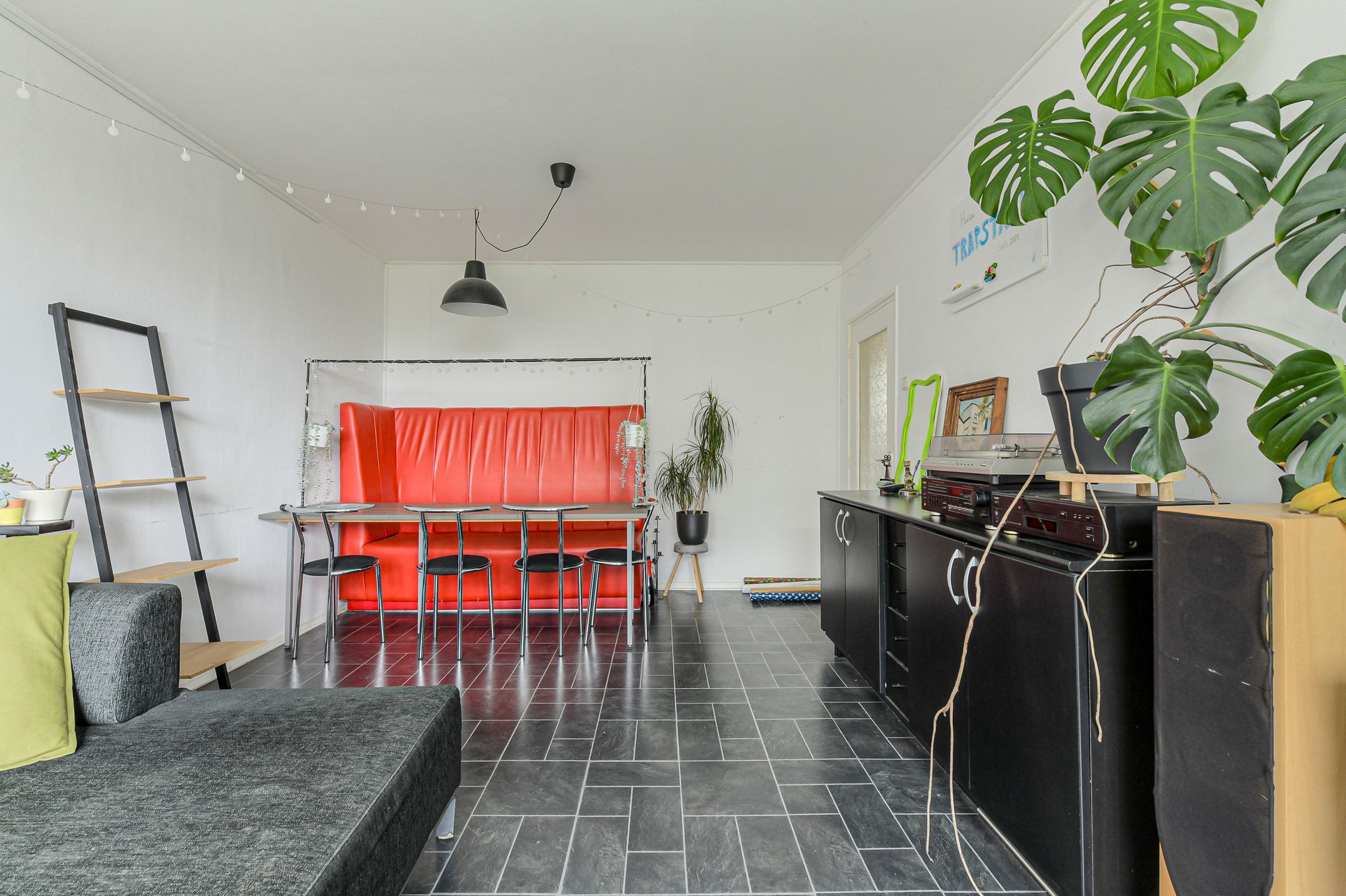 Foto 18 van Antwerpenstraat 464