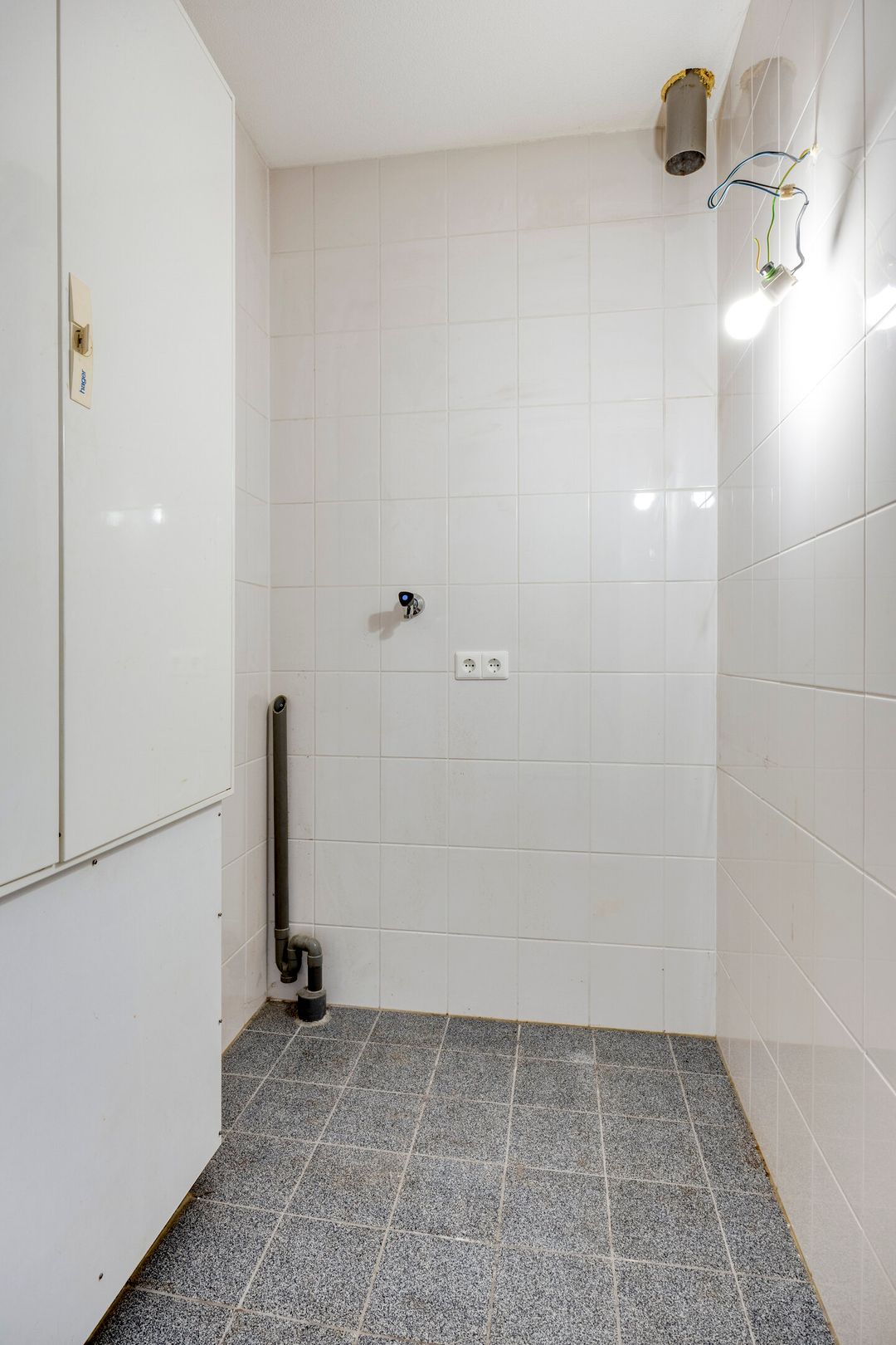 Spacious top floor apartment with parking in Breda's Haagse Beemden — 41